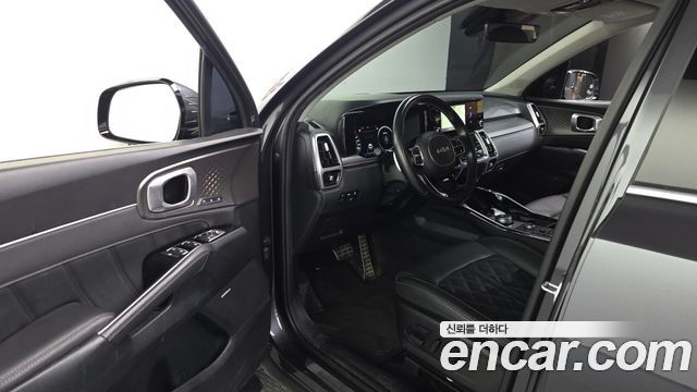 Kia Sorento 2023 — photo 13