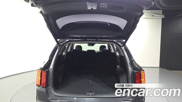 Kia Sorento 2023 — photo 26