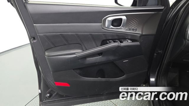 Kia Sorento 2023 — photo 14