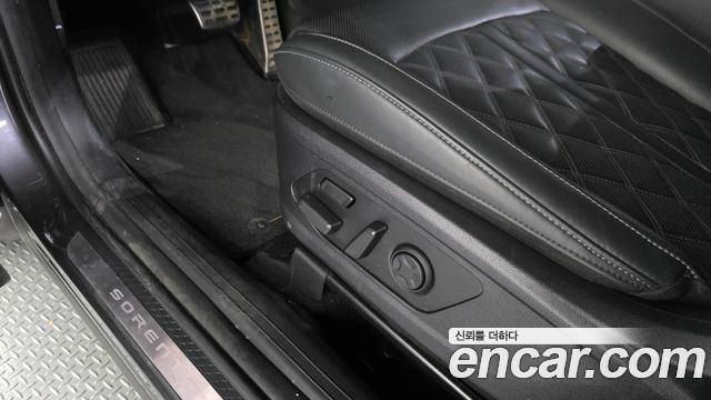 Kia Sorento 2023 — photo 31