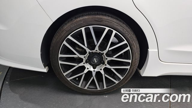 Hyundai AVANTE 2017 — photo 5