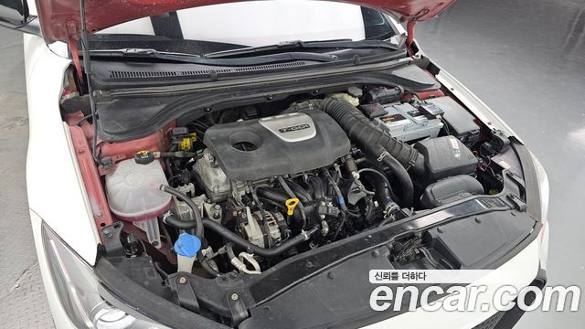 Hyundai AVANTE 2017 — photo 6