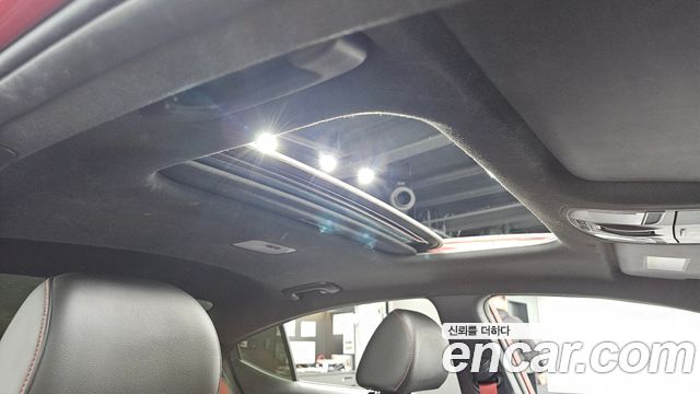 Hyundai AVANTE 2017 — photo 19
