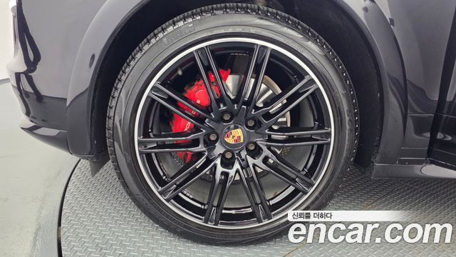 Porsche Cayenne 2013 — photo 5