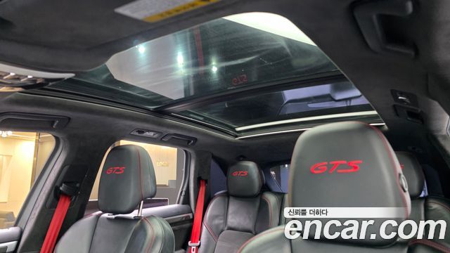 Porsche Cayenne 2013 — photo 18