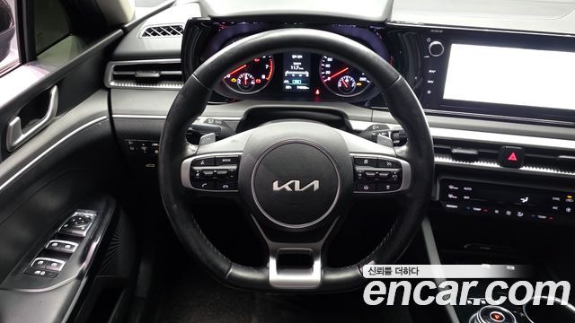 Kia K5 2022 — photo 19