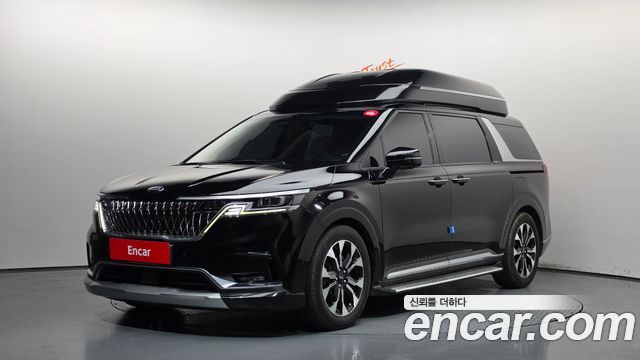 Kia Canival 2021 — photo 1