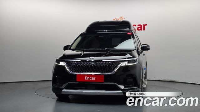 Kia Canival 2021 — photo 3