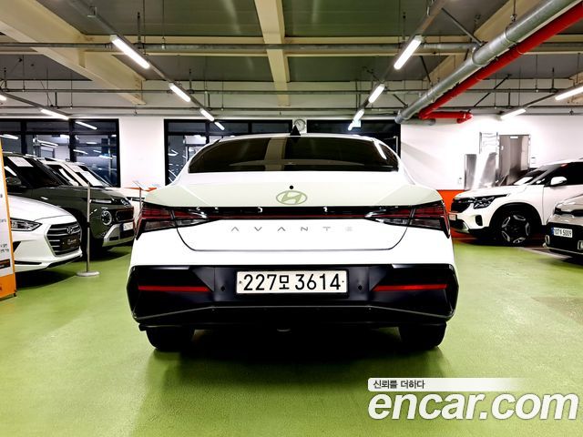 Hyundai AVANTE 2026 — photo 4