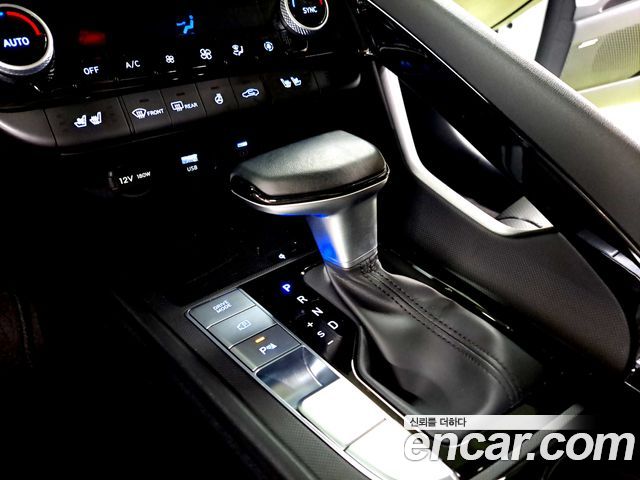 Hyundai AVANTE 2026 — photo 9