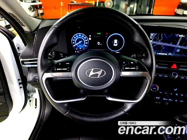 Hyundai AVANTE 2026 — photo 11