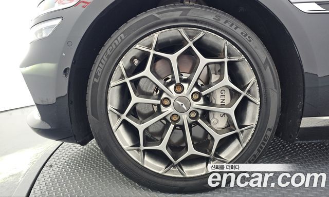 Genesis G80 2022 — photo 5