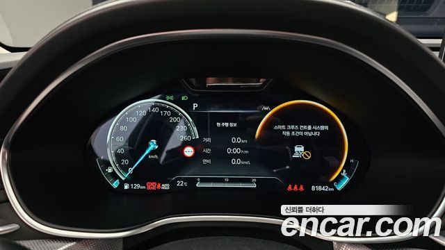 Genesis G80 2022 — photo 11