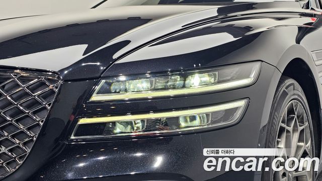 Genesis G80 2022 — photo 8
