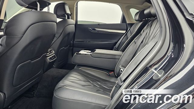 Genesis G80 2022 — photo 16