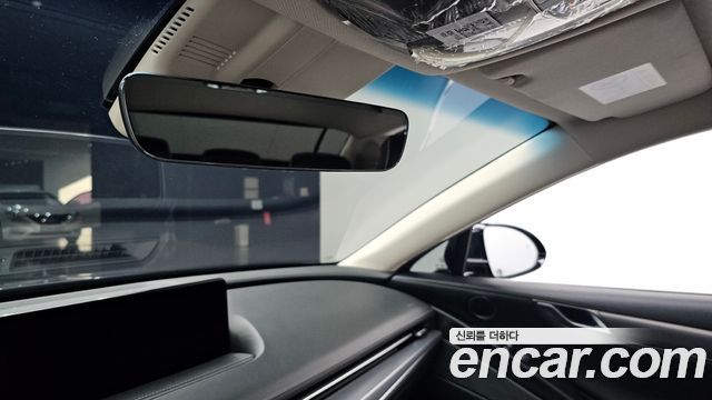 Genesis G80 2022 — photo 31