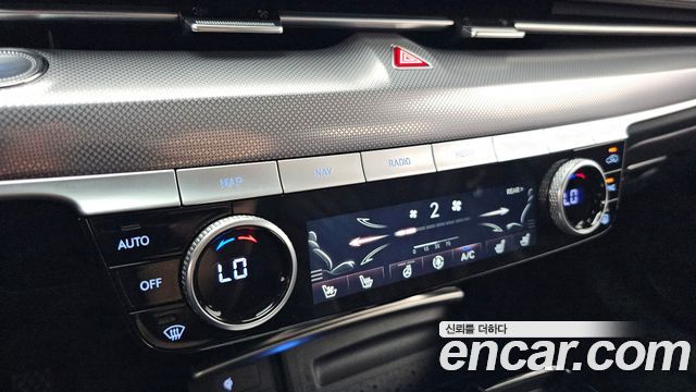 Genesis G80 2022 — photo 35