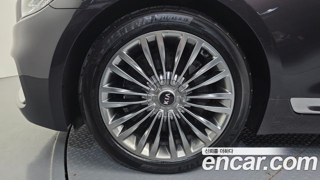 Kia K9 2019 — photo 5