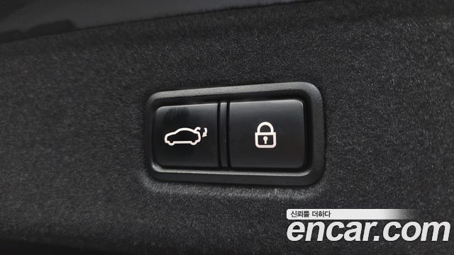 Kia K9 2019 — photo 16