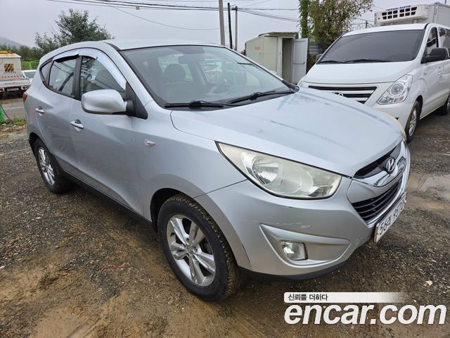 Hyundai Tucson 2010 — photo 2