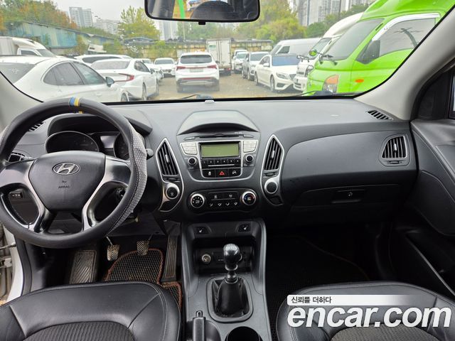 Hyundai Tucson 2010 — photo 8