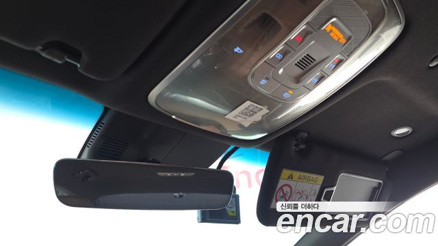 Genesis G80 2022 — photo 25