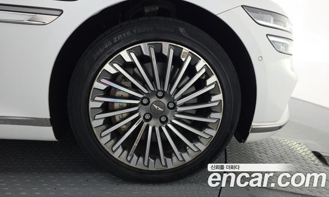 Genesis G80 2022 — photo 7