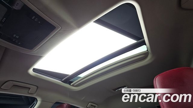 Lexus NX 2019 — photo 16