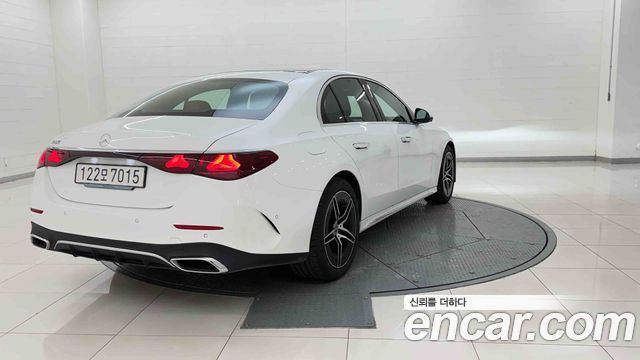 Mercedes-Benz E-Class 2026 — photo 5