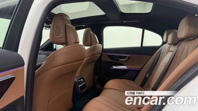 Mercedes-Benz E-Class 2026 — photo 18