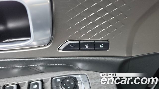 Kia Sorento 2021 — photo 18