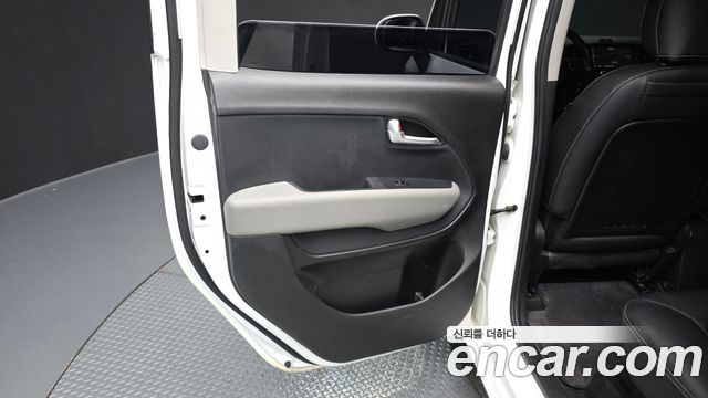 Kia RAY 2023 — photo 15