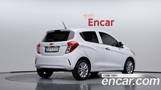 Chevrolet Korea Spark 2022 — photo 2