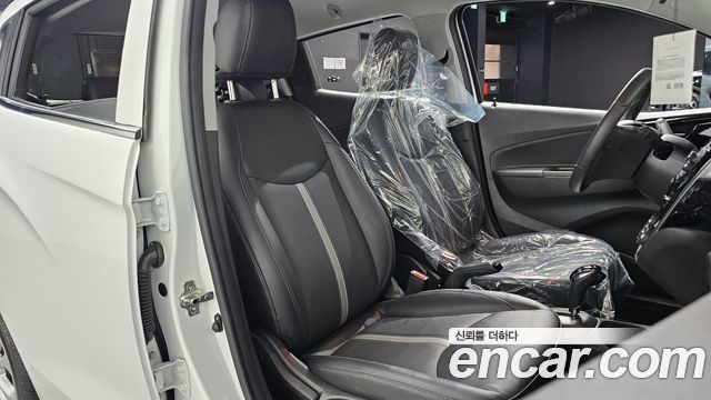 Chevrolet Korea Spark 2022 — photo 17