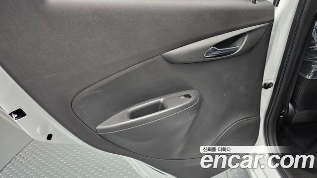 Chevrolet Korea Spark 2022 — photo 15