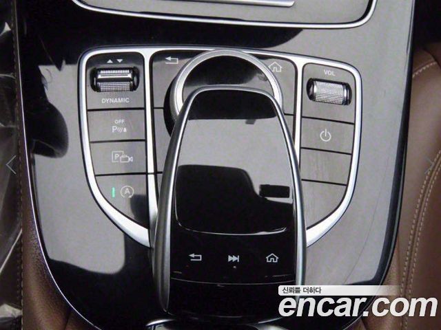 Mercedes-Benz E-Class 2017 — photo 17