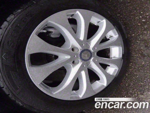 Mercedes-Benz E-Class 2017 — photo 18