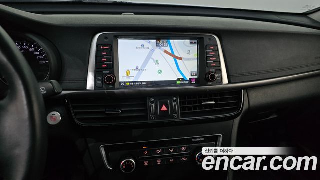 Kia K5 2017 — photo 13