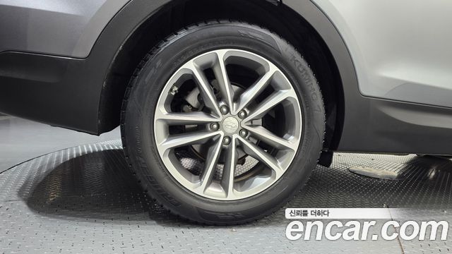 Hyundai Santafe 2017 — photo 5