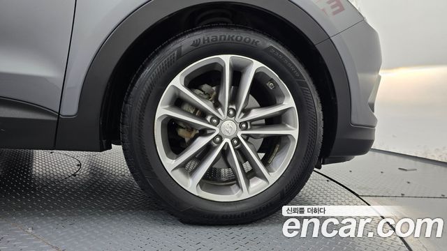 Hyundai Santafe 2017 — photo 7