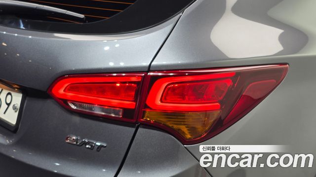 Hyundai Santafe 2017 — photo 9