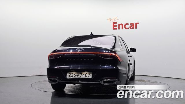 Hyundai Grandeur 2021 — photo 4