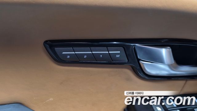 Land Rover Range Rover Evoque 2016 — photo 18