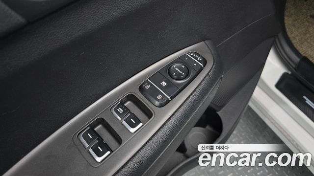 Kia K5 2016 — photo 15