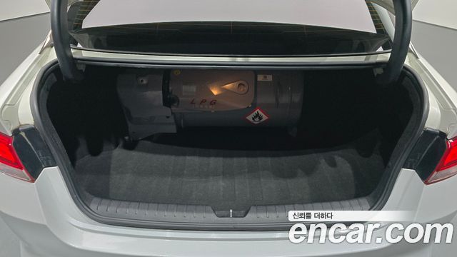Kia K5 2016 — photo 20