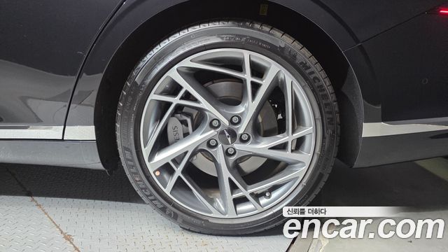 Genesis G90 2027 — photo 7