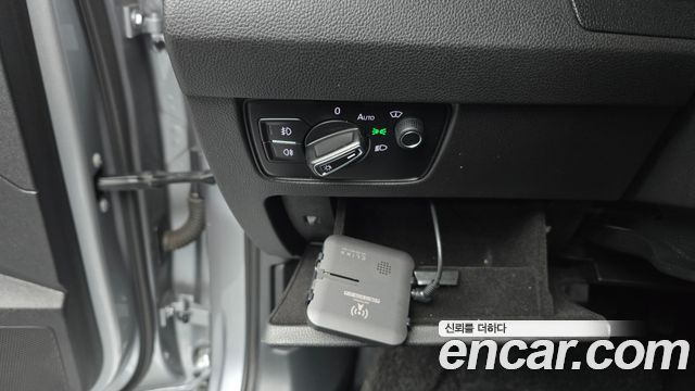Volkswagen Passat 2021 — photo 16