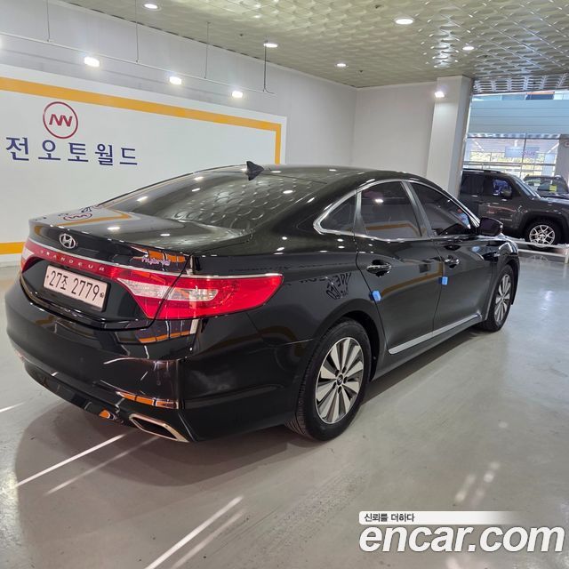 Hyundai Grandeur 2015 — photo 6