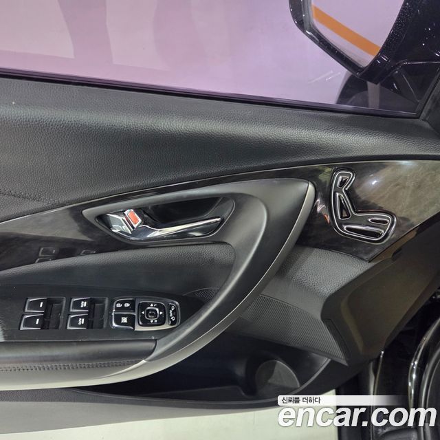 Hyundai Grandeur 2015 — photo 7