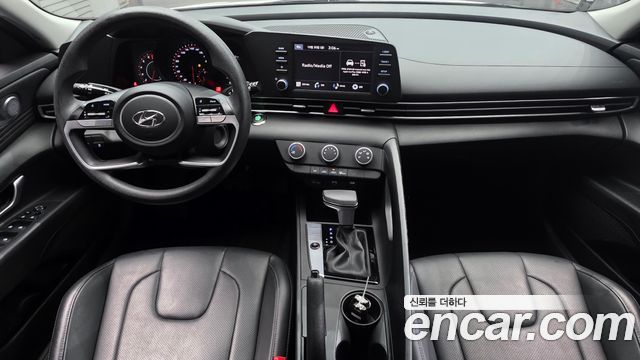 Hyundai AVANTE 2023 — photo 10